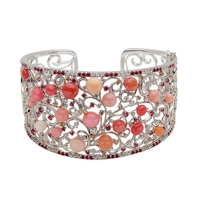 Pure Pearls News - Pretty in Pink Conch Pearls - Friday, March 27th