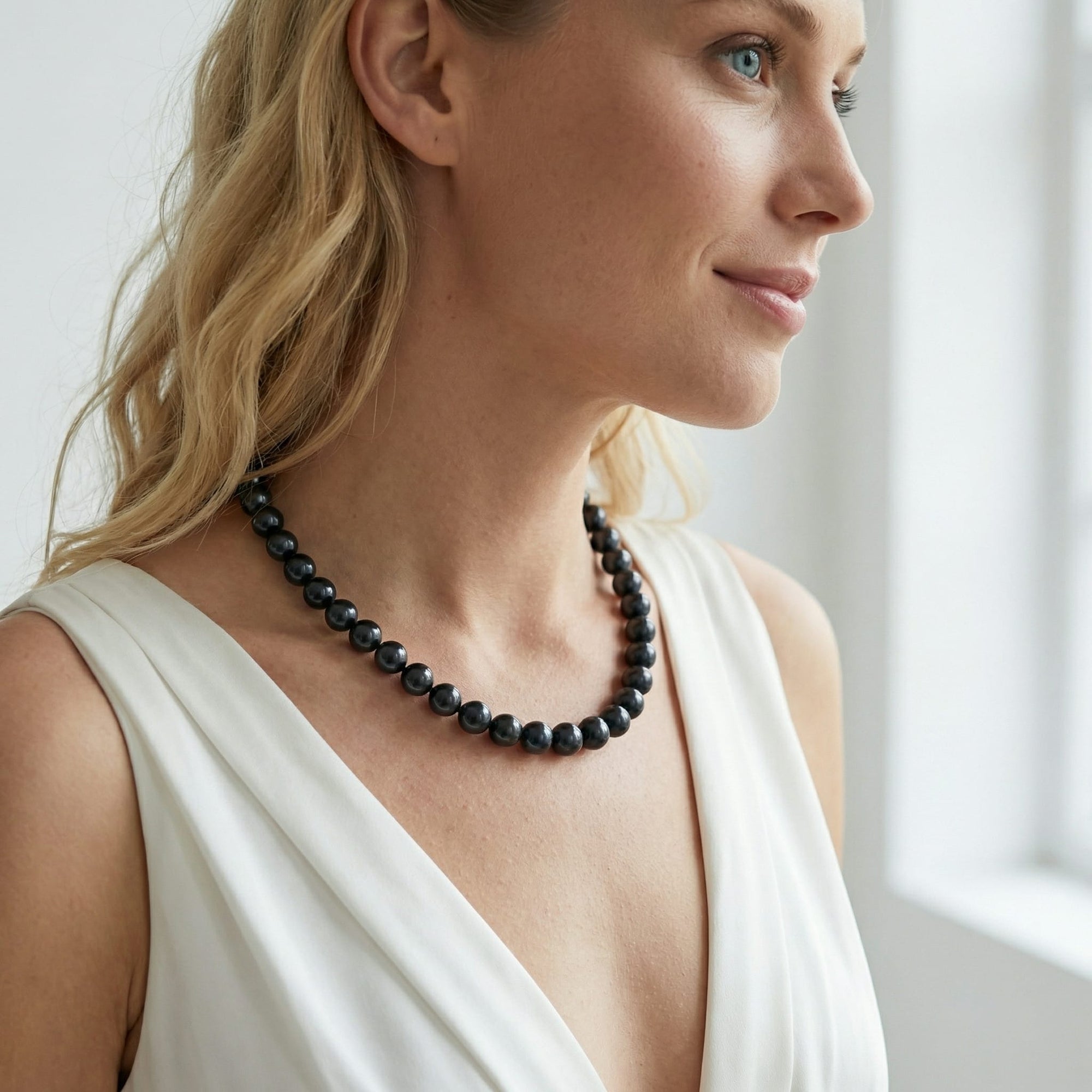 Black Japanese Akoya Pearl Necklace 8.0-8.5mm - AAA Quality
