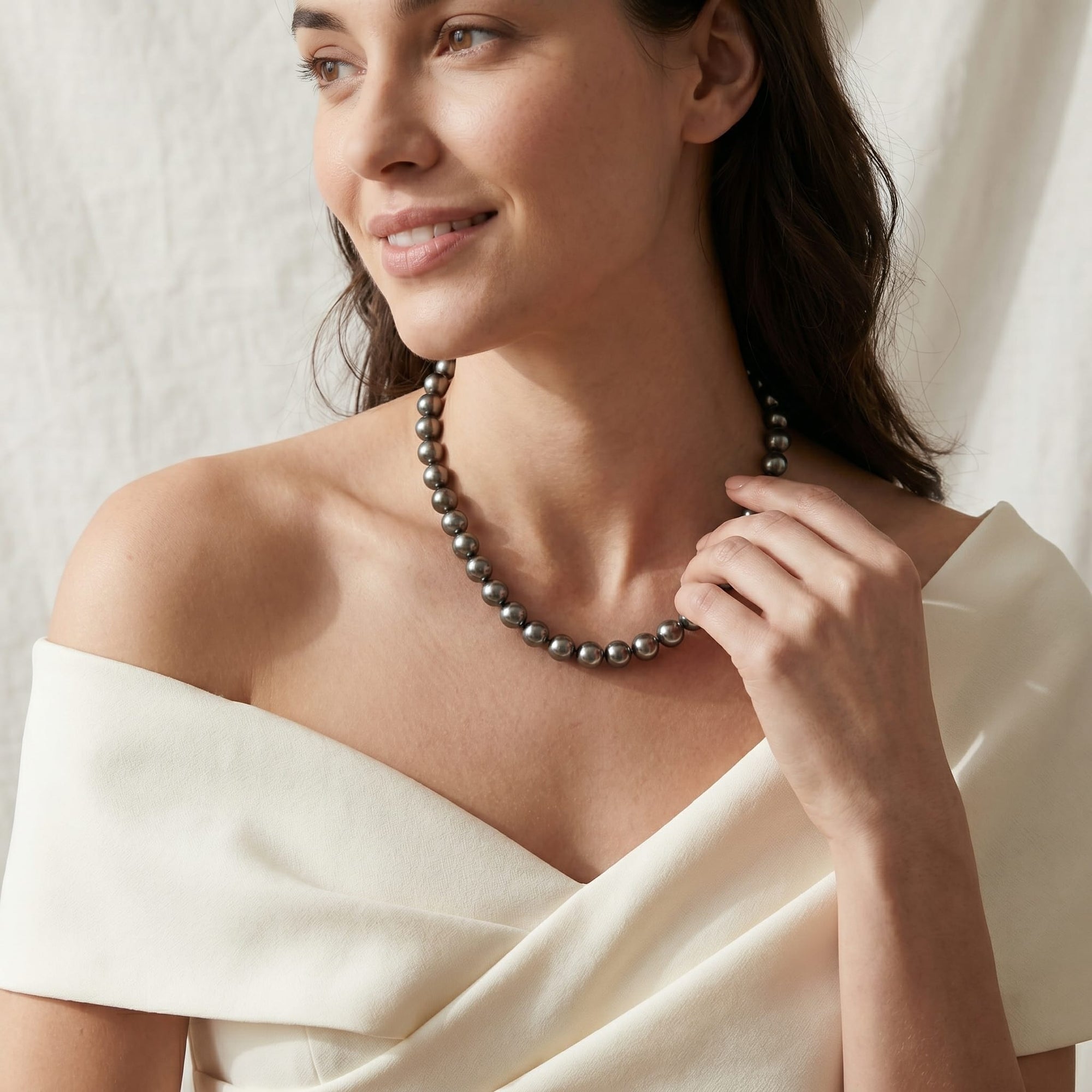 Black Tahitian True Round Pearl Necklace, 8.0-10.0mm - AAA Quality