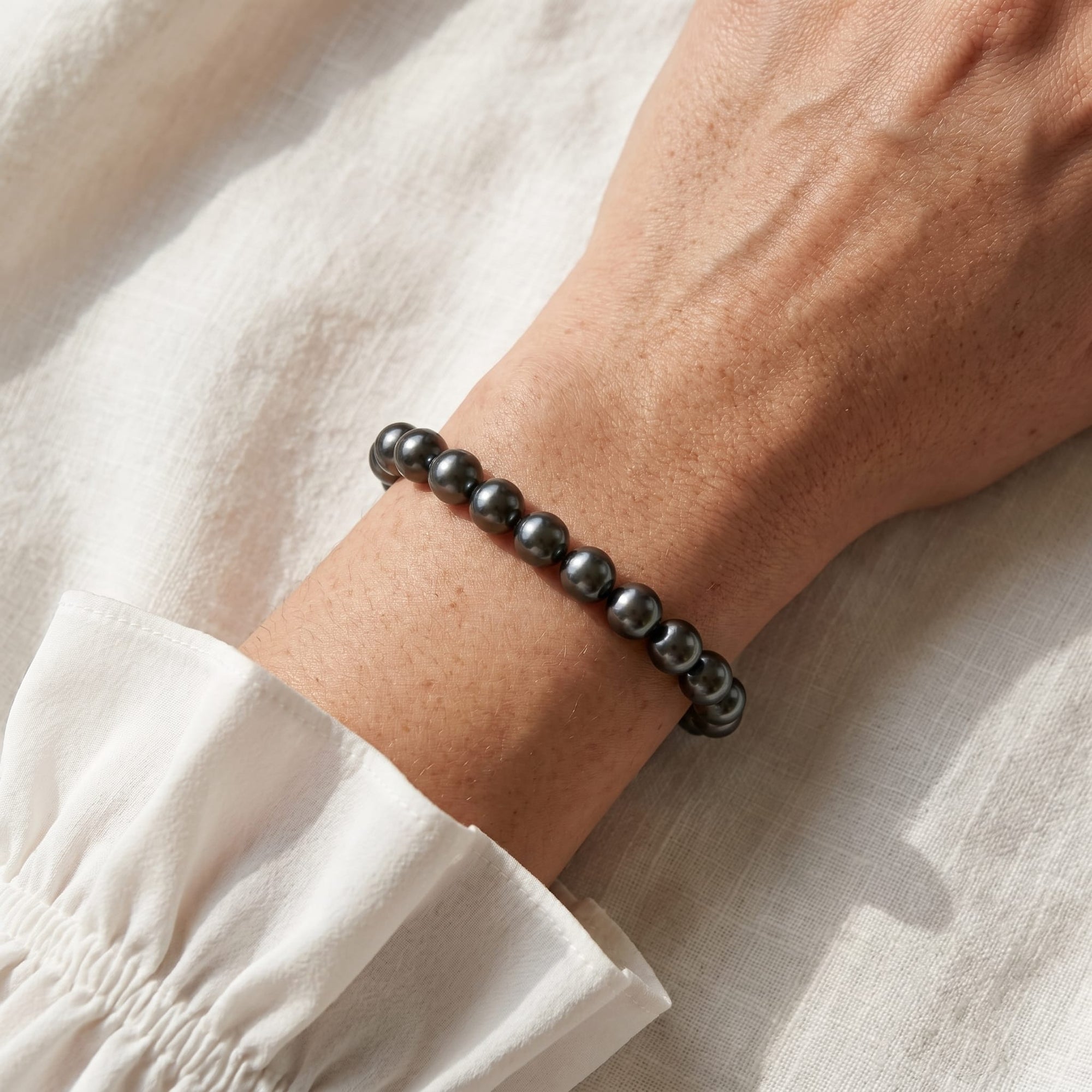 True Round Black Tahitian Pearl Bracelet, 8.0-9.0mm - AAA Quality