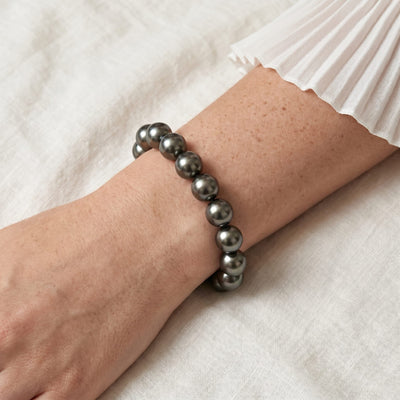 True Round Black Tahitian Pearl Bracelet, 9.0-10.0mm - AAA Quality