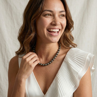Black Tahitian Pearl Necklace, 9.0-11.0mm - AAA Quality
