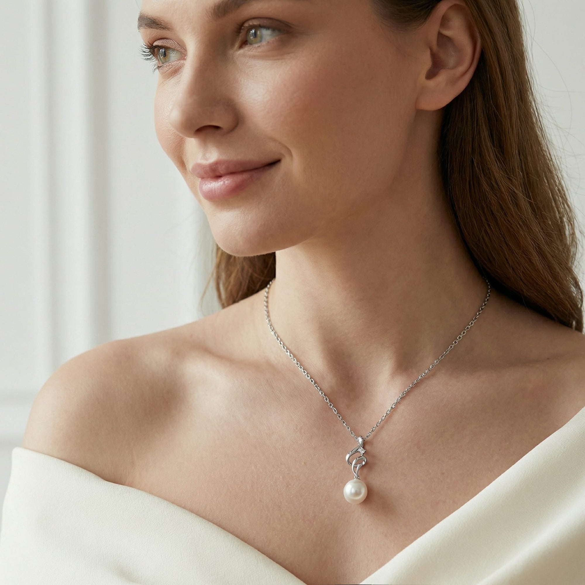 Akoya Pearl & Diamond Aria Pendant
