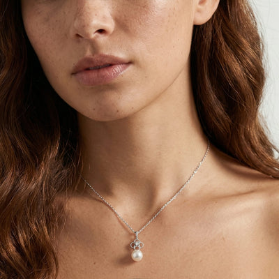 Akoya Pearl & Diamond Lacy Pendant