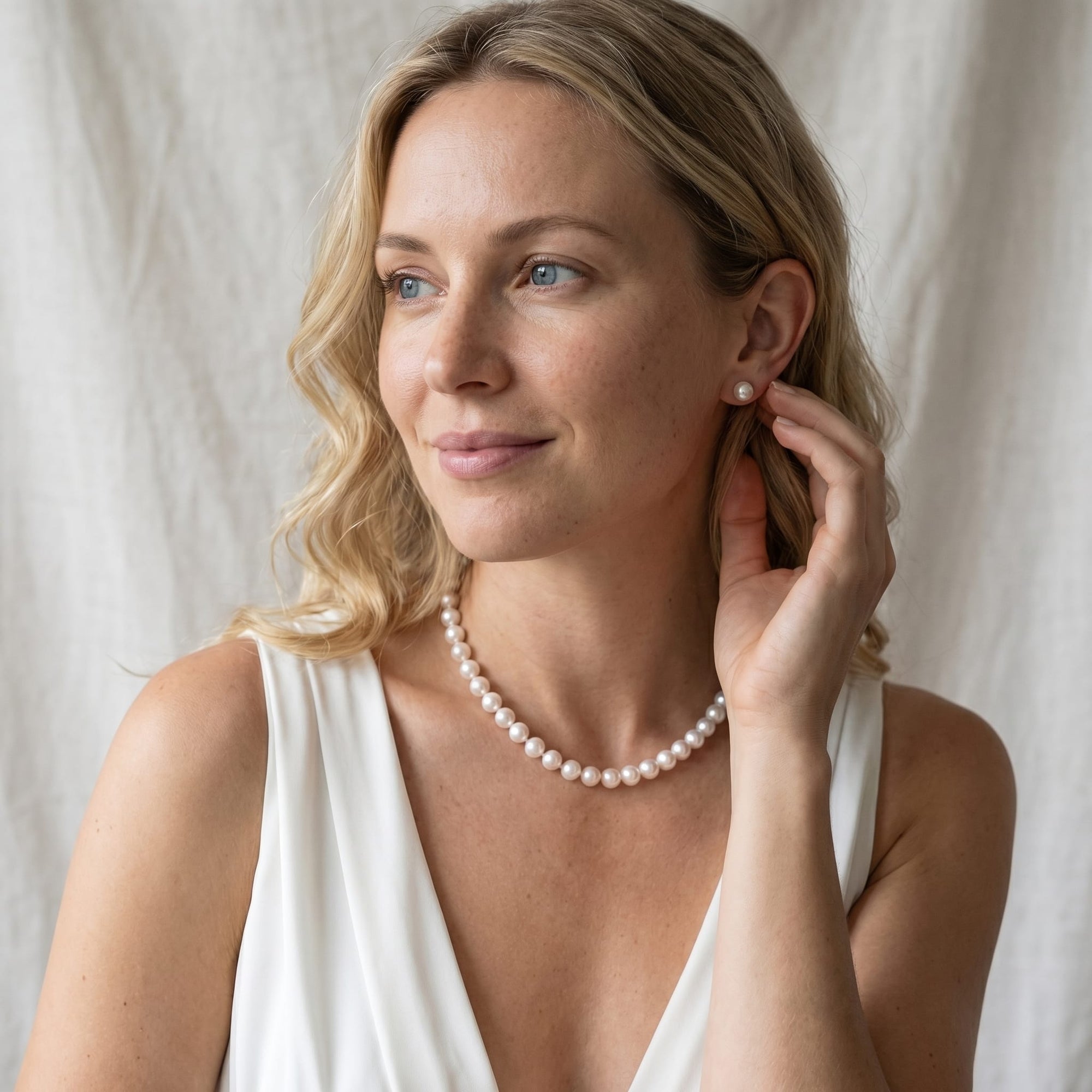 White Japanese Akoya Pearl Necklace & Earring 2-Piece Set, 8.5-9.0mm