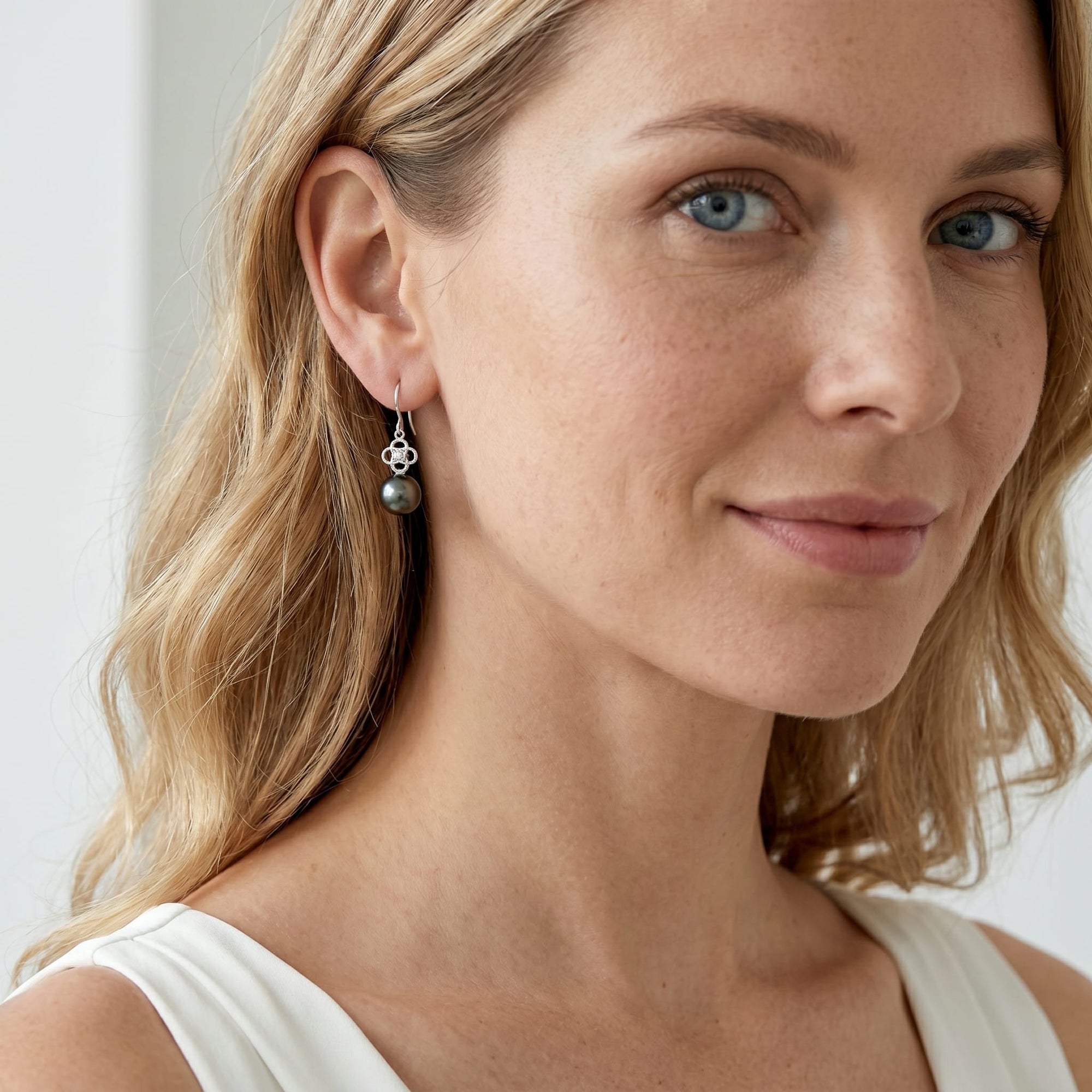 Tahitian South Sea Pearl & Diamond Lacy Earrings