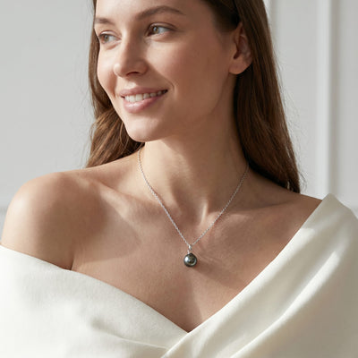 Black Tahitian Pearl Solitaire Pendant