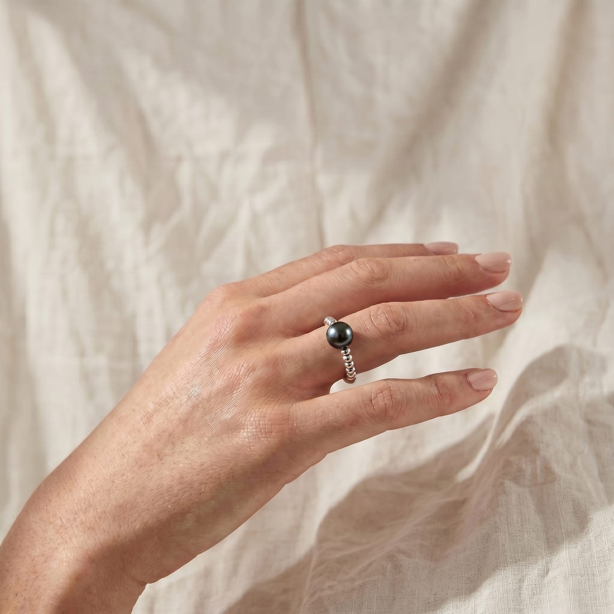Black Tahitian Pearl Echo Solitaire Ring