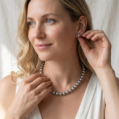 Tahitian Pearl Stud Earrings, AAAA Quality - Silver Overtone