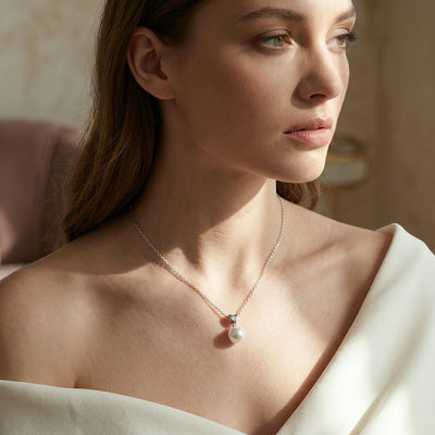 White South Sea Pearl & Diamond Sweetheart Pendant