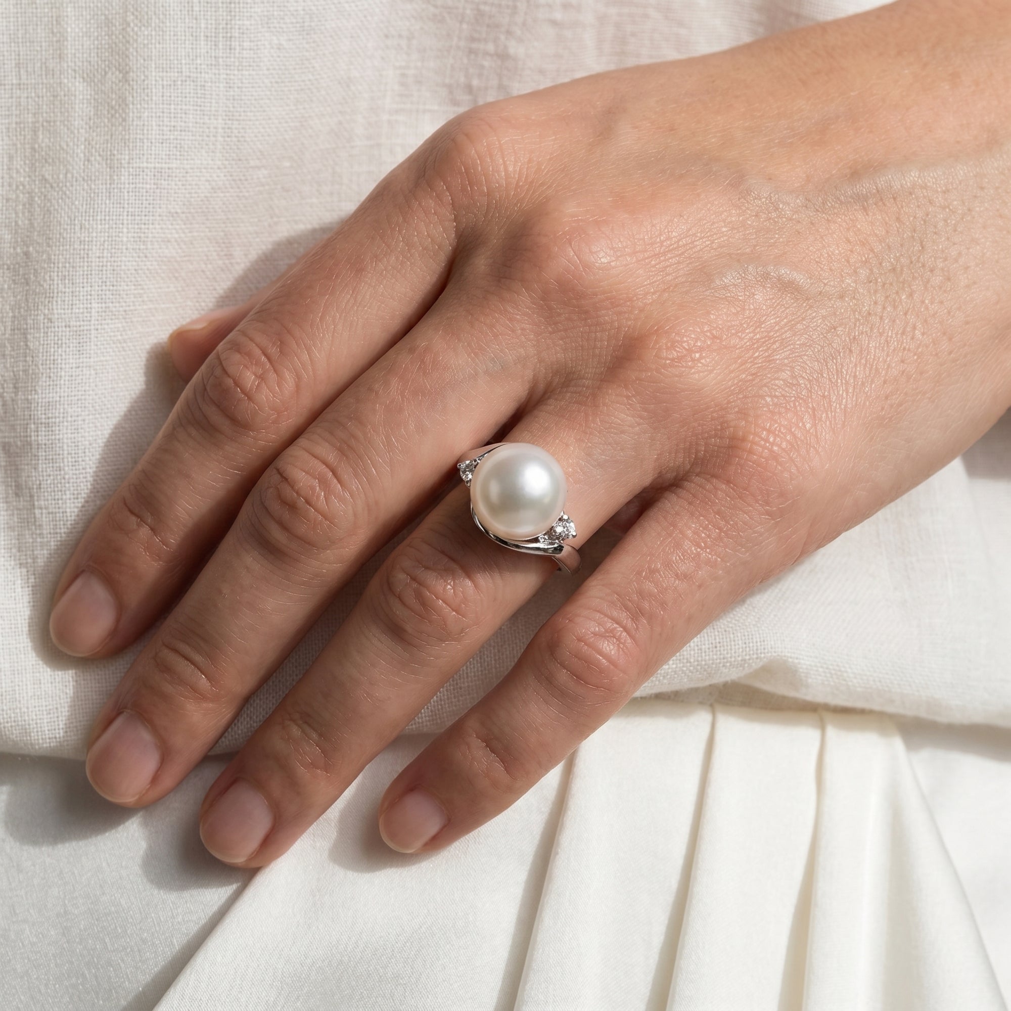 White South Sea Pearl & Diamond Sorbet Cocktail Ring